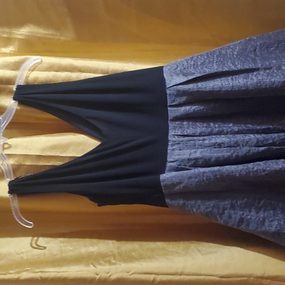 DRESS BARN - Picture 8 of 12
